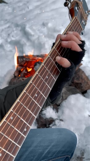 Emanuel Hedberg on Instagram: "Cold Finger Blues 🥶 Tabs for this + Scale/Chord Breakdown on Patreon 👍 Info Below 👇 Link to Patreon in bio: @emanuelhedberg Or type this adress into your browser and follow the instructions: www.patreon.com/emanuelhedberg How to Access the Tabs (and more): 1. Sign up (Only $3/month, cancel anytime) 2. Click any post 3. Go to: Courses, Lessons & Songs 4. Scroll to: Études In Alphabetical Order 5. Click: 👉 “Summer Jazz Blues” Included: – Tabs in PDF & Guitar Pro