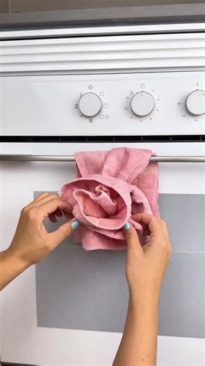 129K views · 66 reactions | Grandma taught me this 朗  This video was produced by Network Media and Alex P | Flavor Blender | Facebook