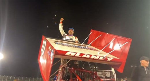 Sweet victory for Dale Blaney 🏁 Sharon Speedway World of Outlaws 📹 | Team Blaney