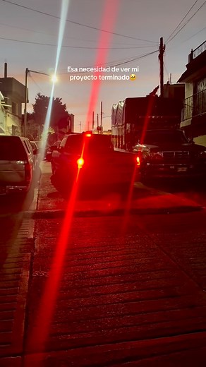 Todos los que tienen su proyecto me van a entender, que hay veces que quieres rajar, pero estamos viviendo el sueño y pues puro pa delante❤️‍🩹 #ssclone #LaTPE #trokiando #tumbado #viviendoelsueño | Luis Acosta