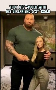 6’ 9 + 5’2 equals LOL 😝 #youtubeshorts #viral #funny #thor #thorloveandthunder #strongestman