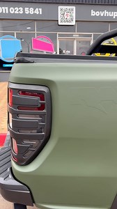 Want to level up your vehicle wrapping game? 🚗 Bovhu Print, who gave this vehicle a fierce makeover with Arlon Graphics EMEAI’s Premium Colour Change film in Matt Military Green 506.Ultra-conformability: the film is guaranteed to stay down in deep channels, curves, recesses, and the most demanding shapes.FLITE TechnologyTM: offers fast, easy installation, excellent repositioning, and clean removability.Smooth finish: the engineered liner with invisible air channels provides an ultra-smooth fini