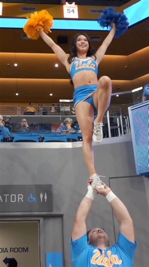 Basketball stunts 😍 #ucla #cheer #college #marchmadness #stunt #cheerleader #collegebasketball