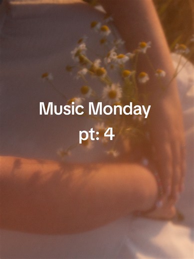 Music Monday pt4! give me your eyes - Brandon heath Do everything @StevenCurtisChapman hosanna @Hillsong Worship . . #musicmonday #christiantiktok #womanofgod #august