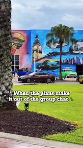 Motorpool Monday @jurassic_vic @dezerlandparkorlando @jurassicworld #jurassicworldrebirth #jurassicworld #jurassicpark #jurassicpark assicparkjeep #jurassicjeep #jpex #ford #fordexplorer #tourvehicle #jpreplicas#orlando #orlandofl #motorpoolmonday | Jurassic Park Motor Pool