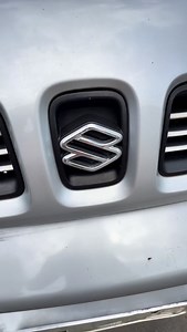 Abbiamo tutto, ma davvero tutto per il tuo Suzuki Jimny 🇯🇵 Dai ricambi originali agli accessori più ricercati, passando per componenti tecnici e upgrade per l’off-road più impegnativo. Che tu stia restaurando un modello storico o preparando il tuo Jimny per l’avventura, qui trovi ciò che ti serve, subito e senza compromessi. Visita il nostro sito per ulteriori informazioni! 🔗 🕣 Siamo Aperti dal lunedì al sabato dalle 08:00; ✅ Contattaci al 331 444 44 10 o via mail 📧 ricambi@autodemolizioner