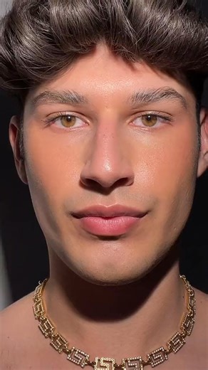 Trying 100 layers of XXL lip gloss #skincare #makeup #beauty #fy #337 | Zak Heath