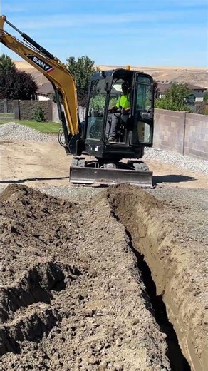 A little utility dig! #tricitieswa #kennewick #pascowa