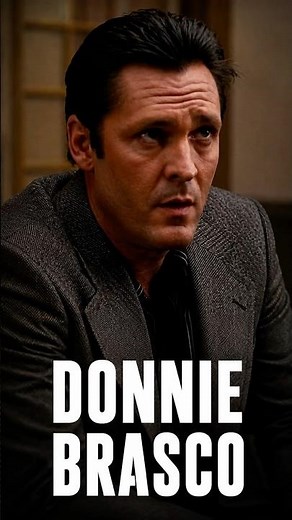 Donnie Brasco (1997) | Pistone Refuses to Take Off His Shoes 👞🔥