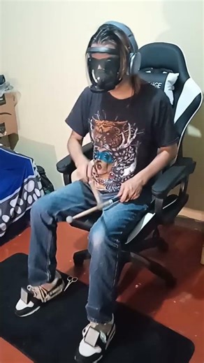 playing the invisible drums, AeroDrums virtual drums # 1