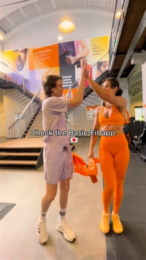 LA SEMAINE DES COURS COLLECTIFS EST LÀ ! 🎉 Rejoins un des cours et amène un ami avec toi ! 👉 Obtiens ton Day Pass gratuit dans la section Actualités de l’application Basic-Fit 📲 Promo valable du 12 au 18 janvier. #basicfitlux #courscollectifs | Basic-Fit