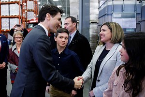 Less time stuck in traffic means a faster, safer commute & more time with your family. That’s why we’re investing in better roads and highways – like the new Sackville-Bedford-Burnside Connector in Nova Scotia. #BuildingCanada | Justin Trudeau