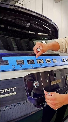 Removing the RANGE ROVER Letters