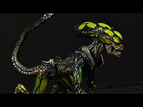 NECA Aliens Fireteam Elite Burster Alien Action Figure Review