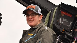 Florida Tech aviation grad to fly aboard Navy A-18G Growler during Space Coast Air Show