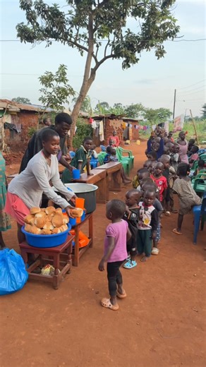 URGENT CALL🚨🚨😢💔🙏 Greetings Family 🙏🏿 We are completely out of food and water, struggling to clear our monthly bills and find something to eat. 😢 Please, we humbly ask for your support to help us get food and settle our basic needs. Every small act of kindness brings hope and light to our children. ❤️ 👉Link in bio to support😢🙏 | Ferdy Children Foundation