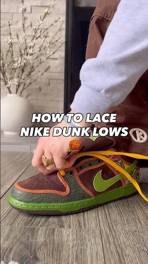 HOW TO LACE NIKE DUNK LOWS 🧶 #nikedunk #shoelaces #sneakers #sneakertips #nikedunklow