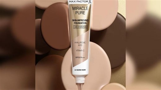 Base híbrida "Miracle Pure": conocé “Skinification”, el primer producto de Max Factor