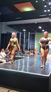 Esto es indignante. En @eje_moda (Pereira), ponen a dos mujeres Embera con un bebé en el centro de la pasarela como objetos de exhibición. Qué nivel de racismo, por eso digo que nuestra lucha aún no termina, así nos sigue viendo una parte de la sociedad. Rechazo total. | Martha Peralta Epieyu