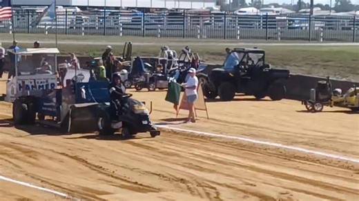 Roy Lilly driving After Midnight, 10/5/25 | 2K Farms Pulling Team