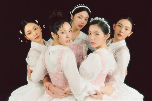 5 "Red" Red Velvet Songs That Inspire The Confidence Of Their "Velvet" Side | Soompi