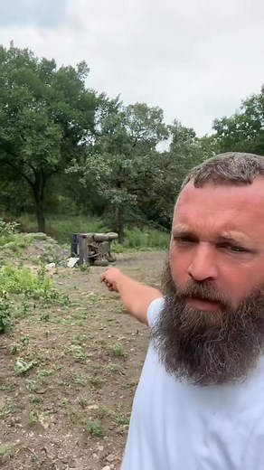 Here’s to the ole ranger. It’s just built different #ranger #rufusthebull #redfordthebull #farm #cattle | Brent Loughridge