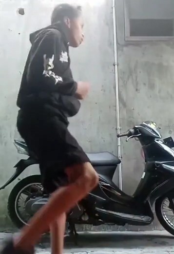 54K views · 170 reactions | Gagal keren kan bang jadinya  #Cocofun #Cocofunvideo #CocofunIndonesia #Videolucu #Videongakak #Ngakakkocak #statuswa #receh | CocoFun_Indonesia_Official | Facebook