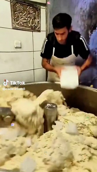 Angels' Moncada sparks epic 4-run rally to stun Rangers — Did you catch that? 👀🔥#AngelsWin#MoncadaMoment#MLBHighlights#baseballclutch #sportsrecap