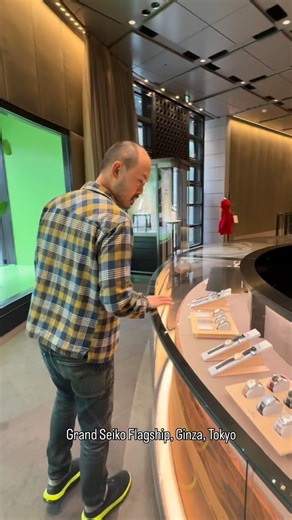 𝐑𝐨𝐧 𝐊 (Not a Crypto Billionaire) on Instagram: "Finest Japanese watches, Grand Seiko and Credor in this boutique at Ginza, Tokyo! #grandseiko #credor #japan"