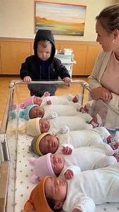 Toddler Tries Counting 7 Babies… FAILS 😵‍💫#Shorts #Reels #TikTokBabies #KidsSayTheFunniest #BabyTok #ParentLife #FunnyMoments | Funniest Baby