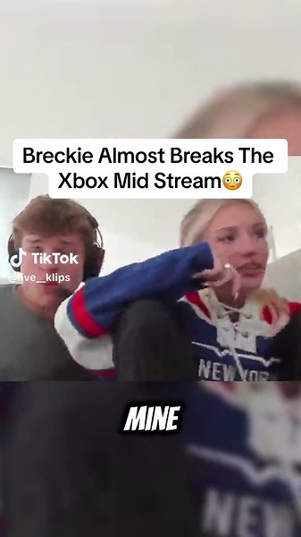 L Script 🤦🏼‍♂️ #jynxzi #jynxziclips #jynxzirage @Jynxzi #breckiehill #jynxzifunnymoments #jynxzifunny #fyp #streamer #twitch #jynxzifunny #viral