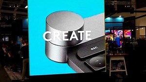 Viel Action an unserem Stand heute. Ihr findet uns die nächsten Tage weiterhin in Halle 3.2, Stand 106. Wer es schafft das Bild mit dem Schriftzug "CREATE" als Screenshot zu erwischen und unter diesen Beitrag zu posten, bekommt die Chance ein Goodie zu gewinnen. Wer ist schnell genug? 👍 AGBs: http://logt.ly/61848LDxi 👍 Verkündung des Gewinners am 04.09. | Logitech