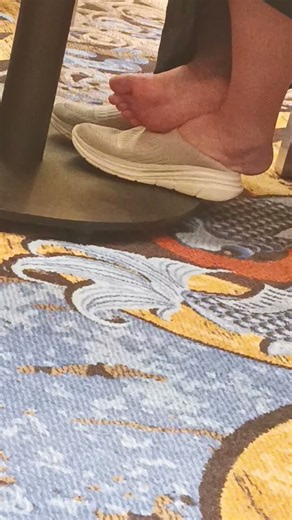 Candid Asian feet at restaurant #feet #foot #candid #pedicure