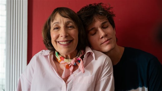 Diagnosing Redemption: Didi Conn and Austin P. McKenzie Shine in Indie LGBTQ Dramedy – Archyde