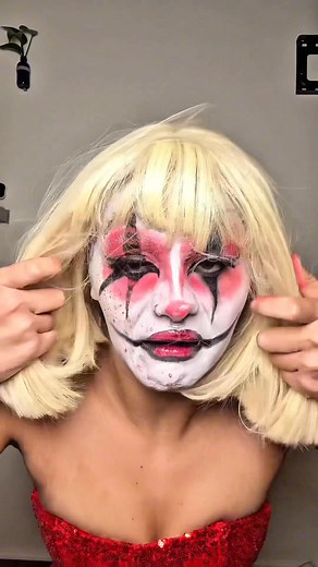 182K views · 7.6K reactions | I knew I could edit this better so REDO! SPECIAL EDITION HALLOWEEN WIGGLE BOARD MAKEUP CHALLENGE! #makeupchallenge #comedy #funny #lol #beauty #halloween #halloweenmakeup | Elina Yael | Facebook