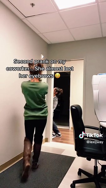 Hilarious Work Prank Compilation!