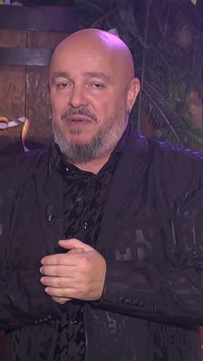 1.8M views · 23K reactions | Zdeněk Izer: Bača, čo to je robit fajku? #izer #vtip #humor #vtipy #vtipycz #vtipyczech | Boží Vtipy | Facebook