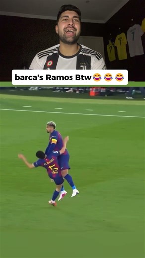 This is Why Araújo is Better Than Sergio Ramos 🥶💯 #footballshorts #football #barça #araujo