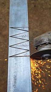 1.8M views · 7.3K reactions | 90 degree bending technique, manually on square tube pipe | Yance welder art | Facebook