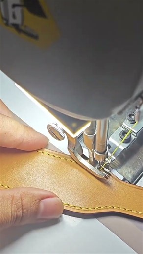 Leather Belt Double Stitching 🔥 | Perfect Leather Sewing Machine Technique #Shorts