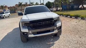 Ford Ranger 2022 Model Bi-Turbo Engine 2.0 Litre Diesel ⛽ Automatic 2x4 Difflock 🔐 Mileage: 35000kms Full Leather Interior Keyless Entry (Push To Start) Traction Control Cruise Control Satellite Navigation Apple Car Play Android Auto Bluetooth Connectivity Wireless Charging Day Time Running Intelligent Lights Park Assist with Reverse Camera Auto Hold Hand Brake Auto Fold Side Mirrors Rain Sensor Wipers Fully Rubberized Load Bin Rear Bumper Original Runber Marts Recently Imported Unregistered Du