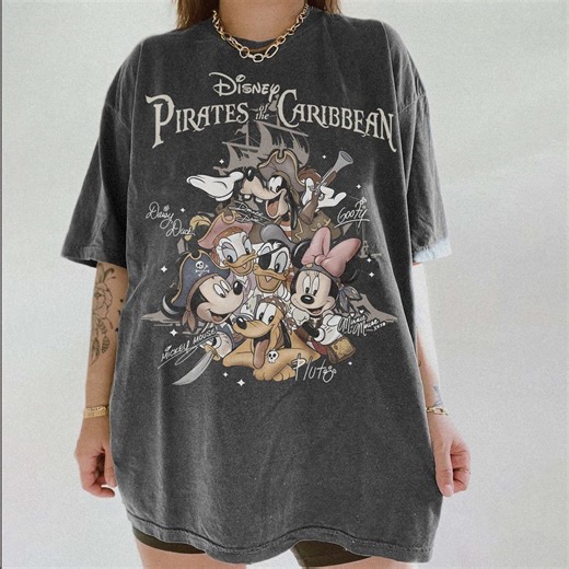 Disney Pirates of the Caribbean Shirt, Mickey Minnie Donald Daisy Goofy Pluto Tee, Vintage Pirate Disney Family Vacation Gift Shirt - Etsy