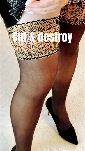 Why I’m cutting my tights! ✂️🖤 #style #aesthetic #nylon #legs