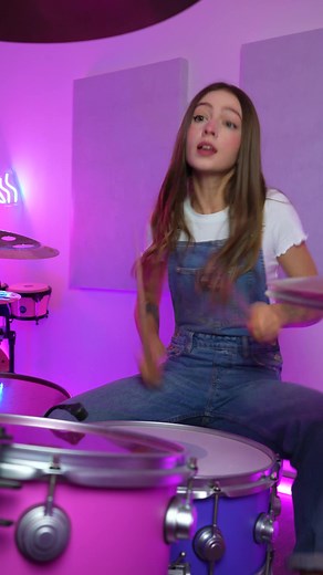 @Oasis - #wonderwall 🥁 #drums #drummer #femaledrummer #girldrummer #drums #wonderwall