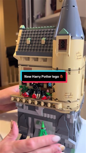 New Harry Potter LEGO Hospital Wing Build Review