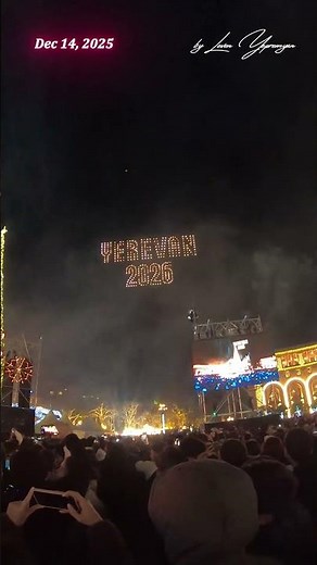 Massive Christmas Tree Lights Up Yerevan 🎄 ARMENIA 🎄 017