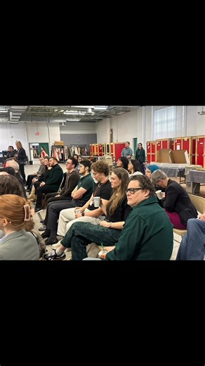 So thrilled to have the full cast of The Crucible in the building at last! There’s nothing better than welcoming back familiar faces from our WNO family — and meeting some incredible new artists and crew — joining us for this production. Reunions and new beginnings all in one room. 🫶🏽🔥🎭🎶 #TheCrucible #WNO #DCArts #BackInRehearsal Francesca Zambello | Washington National Opera