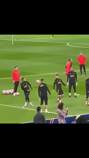 Neymar's Incredible Football Skills Compilation