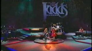 BORN TO BE BLUE Lyrics - JUDDS | eLyrics.net