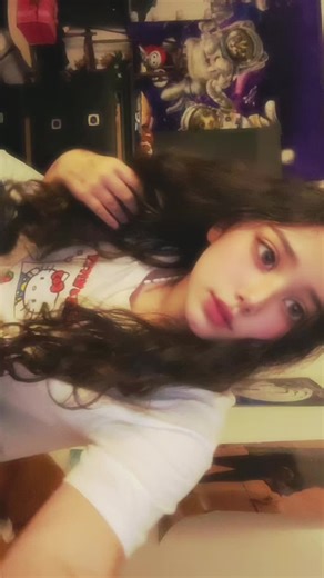 Chat I’m so bored 💔 #yuri #satire #fyp